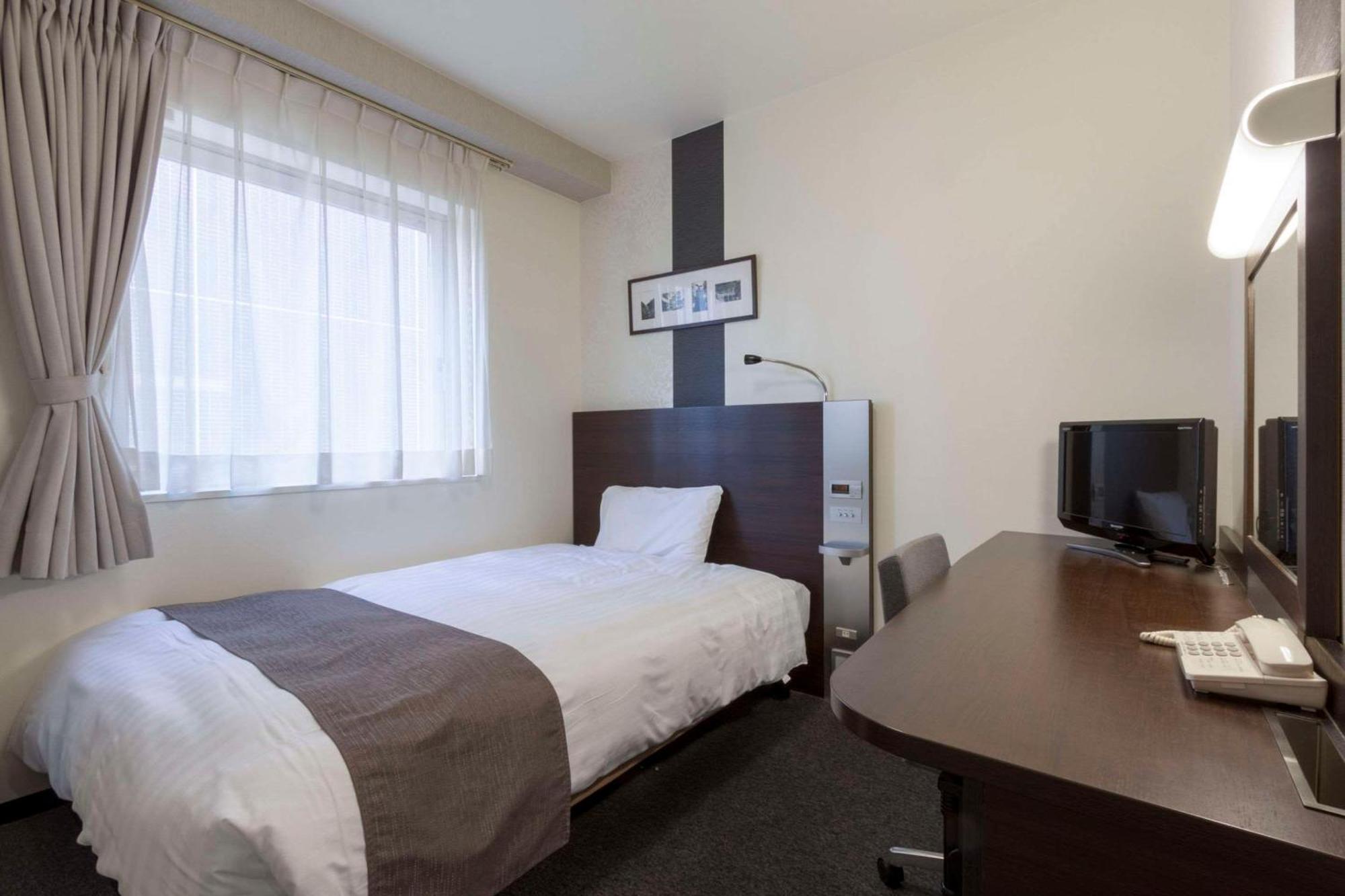 Comfort Hotel Sendai East Exteriör bild